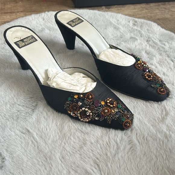 Vintage Shoes - Vintage Belen Donate Beaded Heeled Mules size 39
